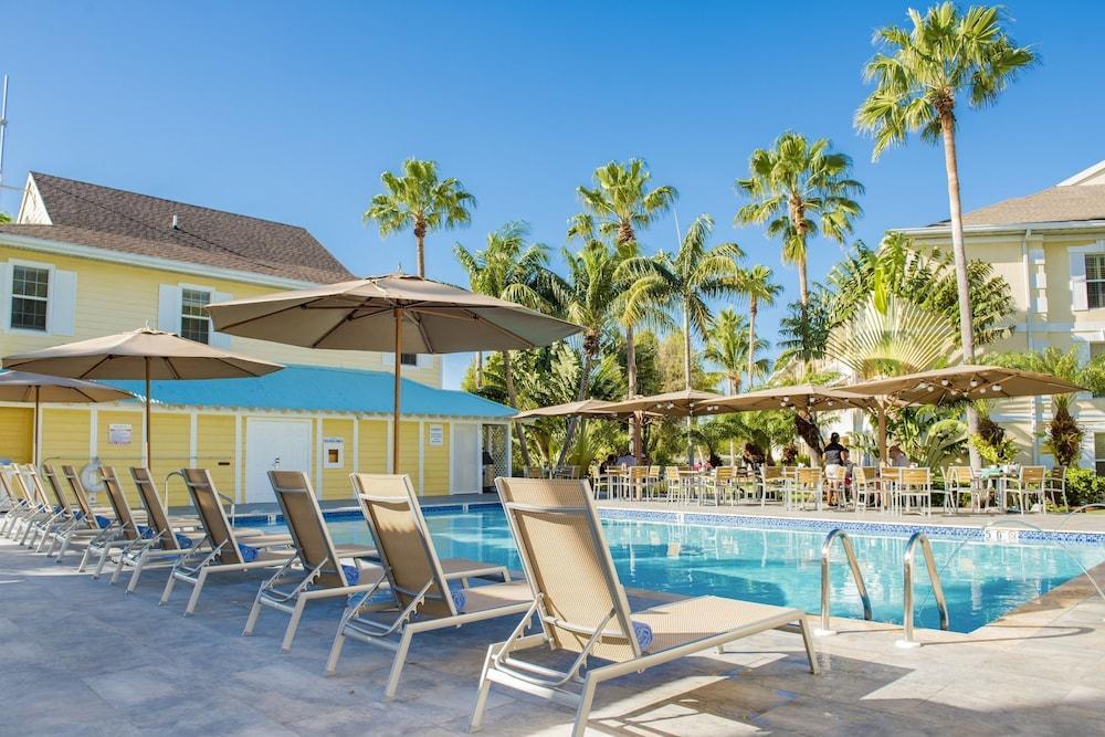 Sunshine Suites Resort West Bay Eksteriør billede