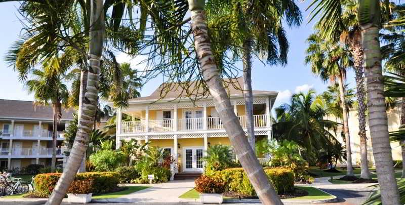 Sunshine Suites Resort West Bay Eksteriør billede