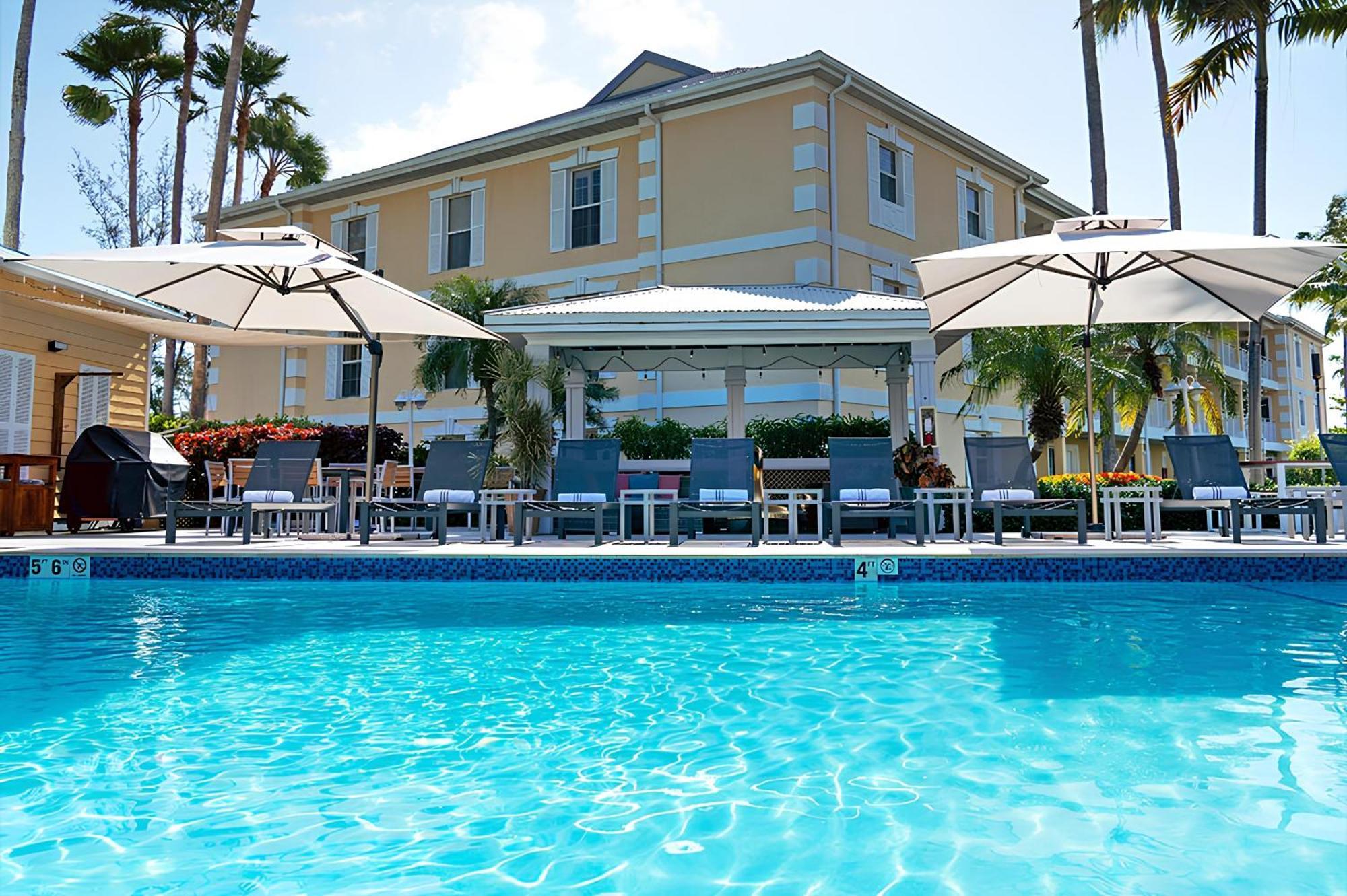 Sunshine Suites Resort West Bay Eksteriør billede